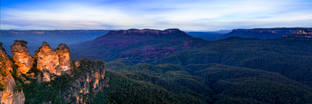 Three Sisters, Blue mountains, New South Wales. Sydney. Australia. Panoramic photograph, Shaun Trainer photography. Purchase fine art landscape photography prints. Luxury Interior design ideas.